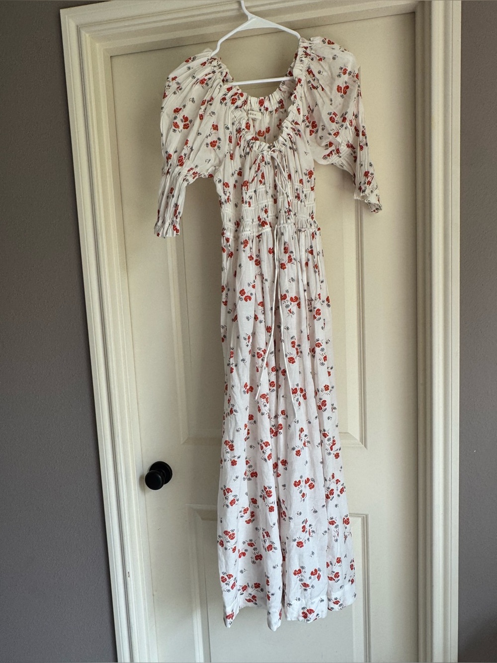 NWT DOEN Cream Maxi Dress with Red Floral Print
